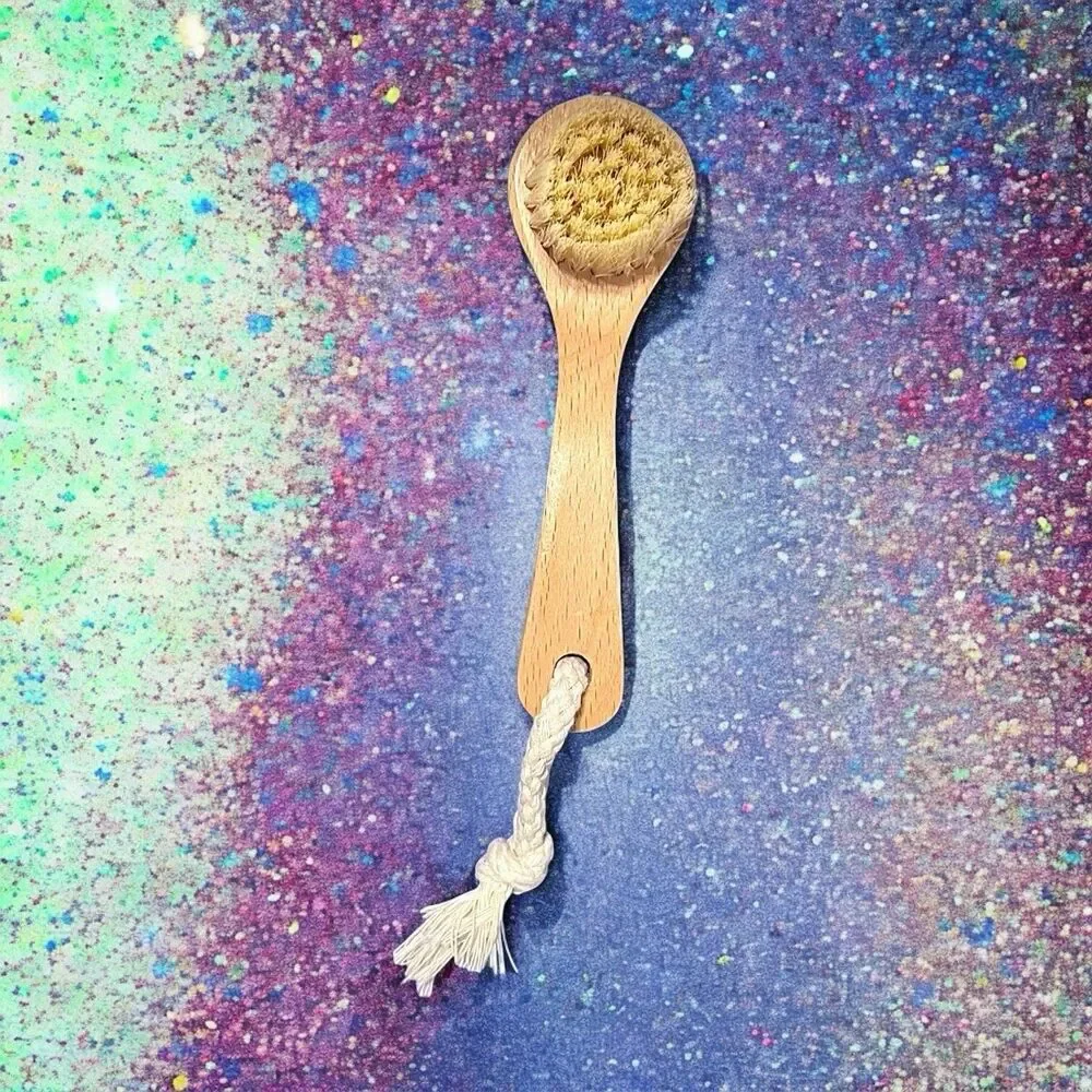 DAILY CONCEPTS Daily Facial Dry Brush MSRP $20 Brand New In Box